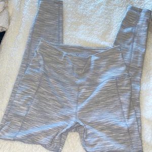 High-rise workout leggings